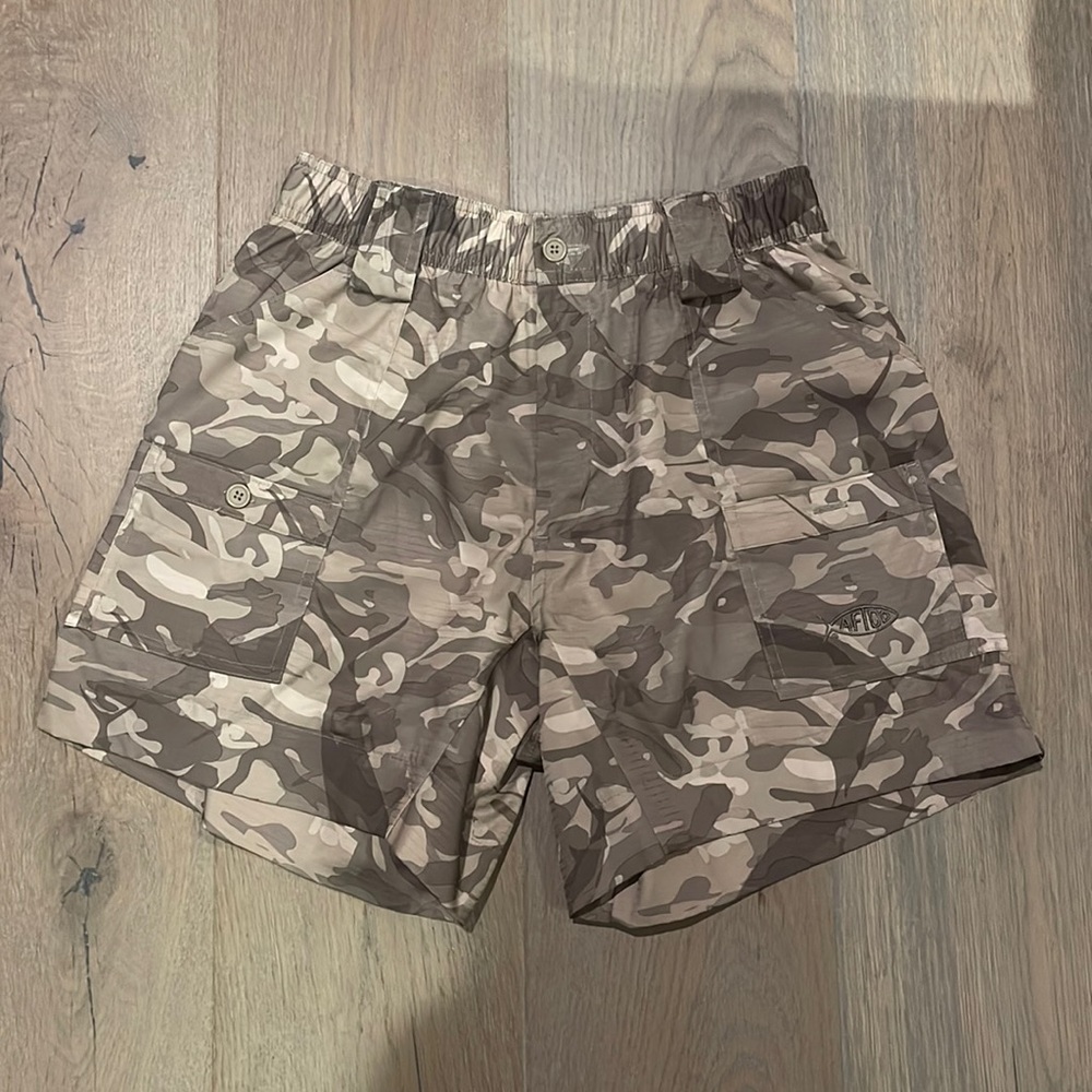 Men’s Aftco shorts